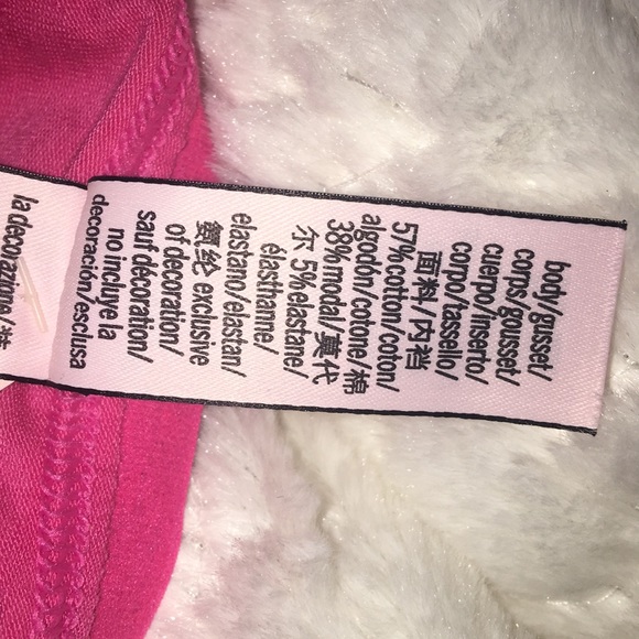 NWT SM Victoria’s Secret thong - Picture 4 of 4